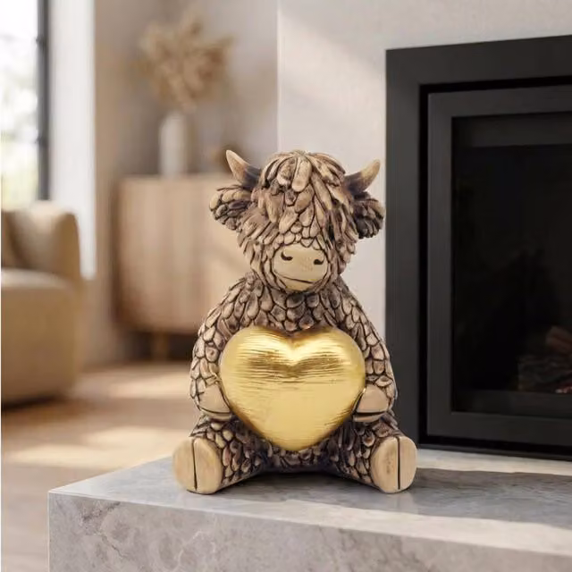 Lesser & Pavey Hughie Highland Cow Gold Heart Tabletop Ornament – 3
