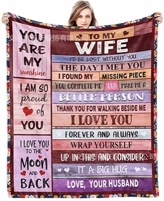 Leaper Personal Love Letter Fleece Blanket in Red and Multicolour