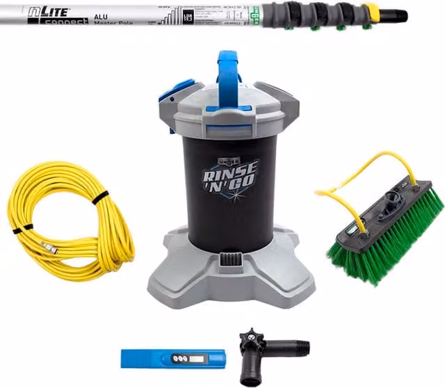 UNGER Pure Water Window Cleaner Kit with Telescopic Handle and Brush, Green/Multicolour