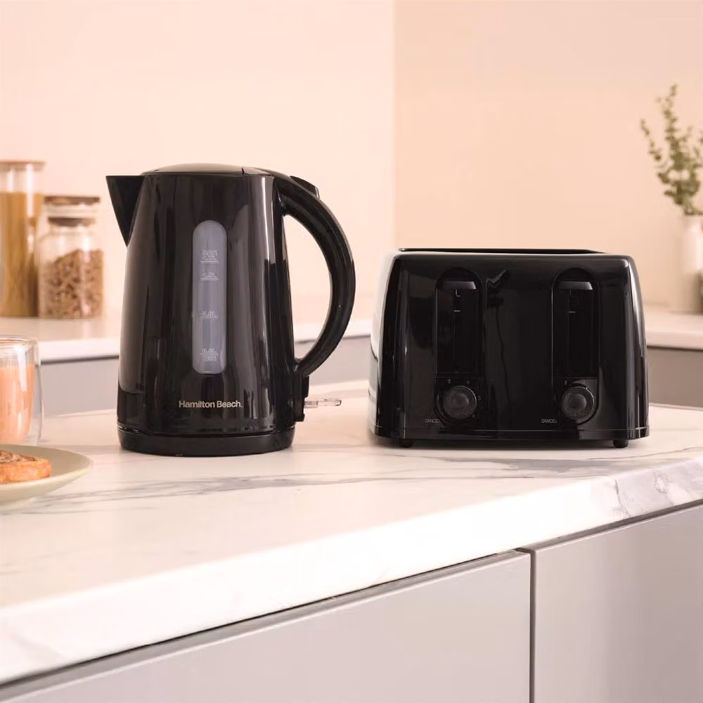 Hamilton Beach Essentials Retro Microwave, 4 Slice Toaster and Kettle Set in Black – 2