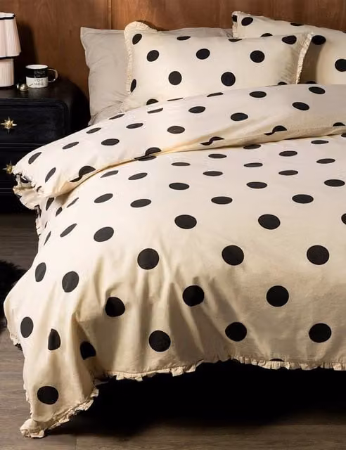 Rockett St George Pure Cotton Dot Noir Ruffled Bedding Set, White and Black, W/D/H: 200 x 200 cm