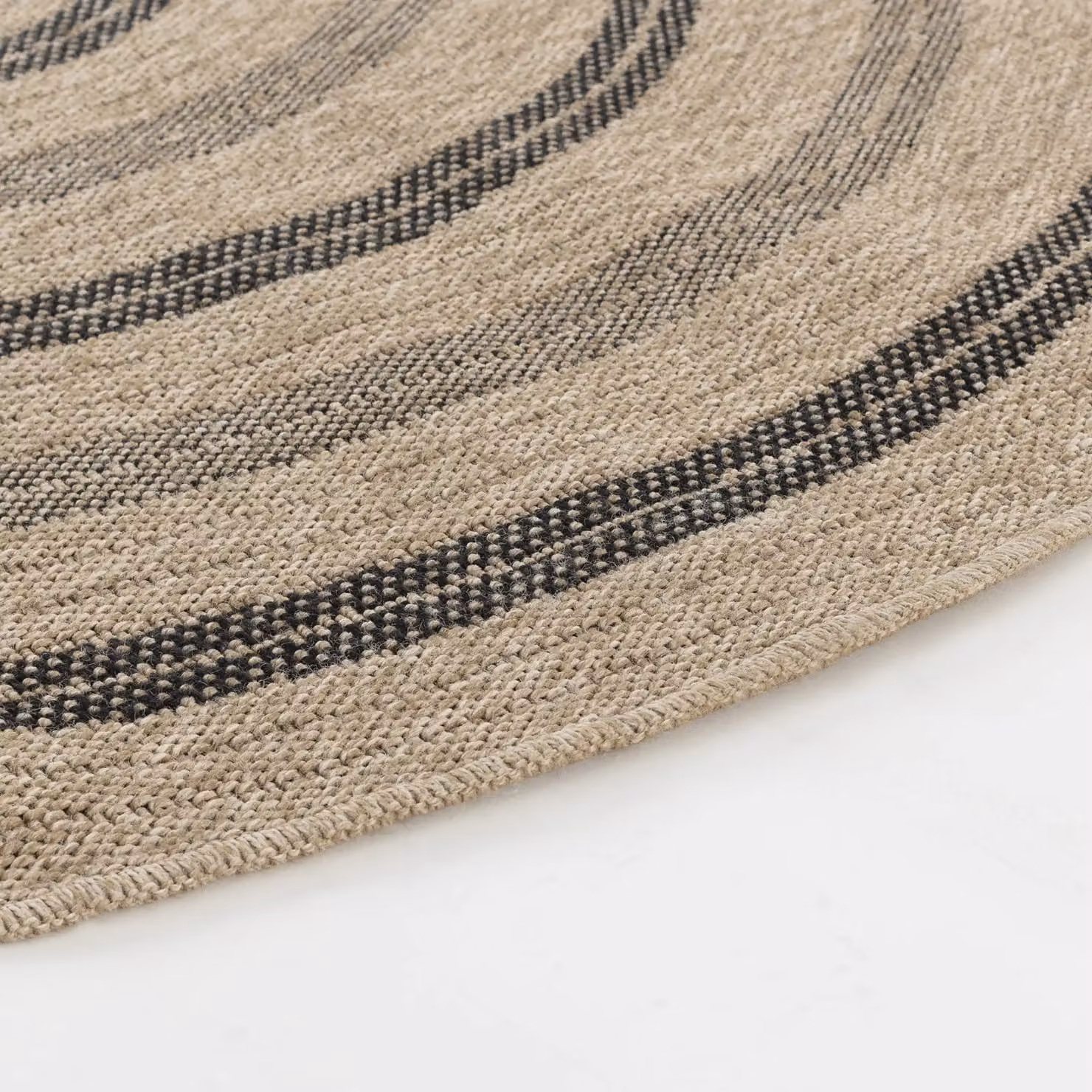 Livabliss Encore-Cottage Round In- & Outdoor Rug in Black, Beige and Brown, Diameter: 160 cm – 2