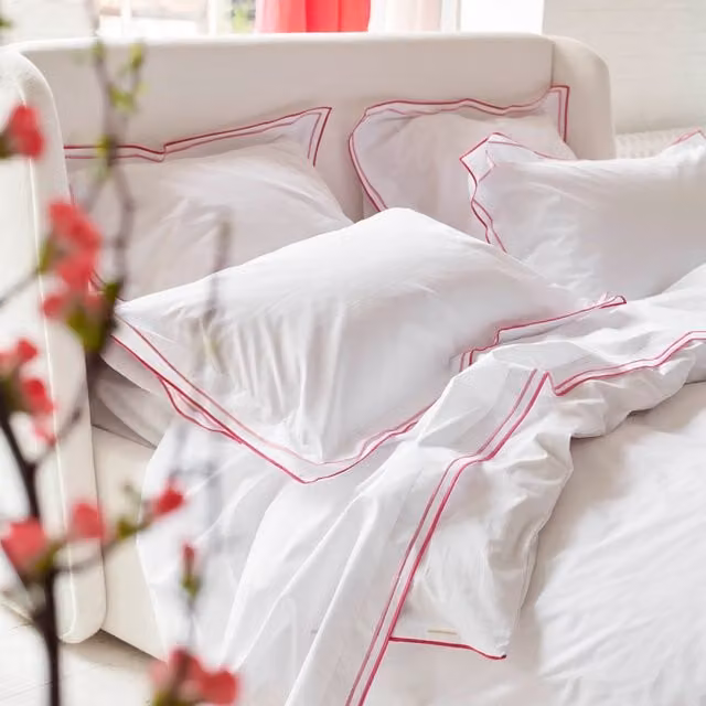 Designers Guild Astor Cotton Percale Flat Sheet in Pink and White