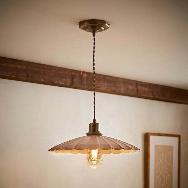 ValueLights Holborn Scallop Pendant Ceiling Light with Bulb, Pink and Gold/Brass Metal Finish – 1