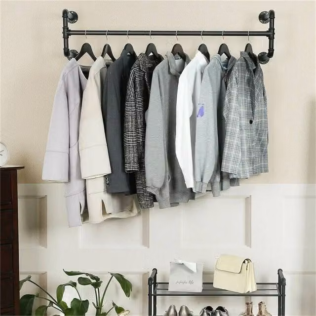 KORVIXA Industrial Metal Clothes Rail in Matt Black – 1