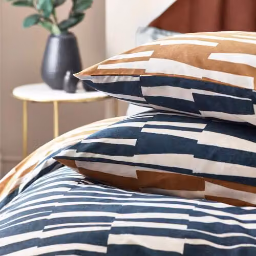 HOEM Piper Striped Cotton Rich Reversible Duvet Cover Set in Blue and Bronze, W/D/H: 200 x 200 cm – 3