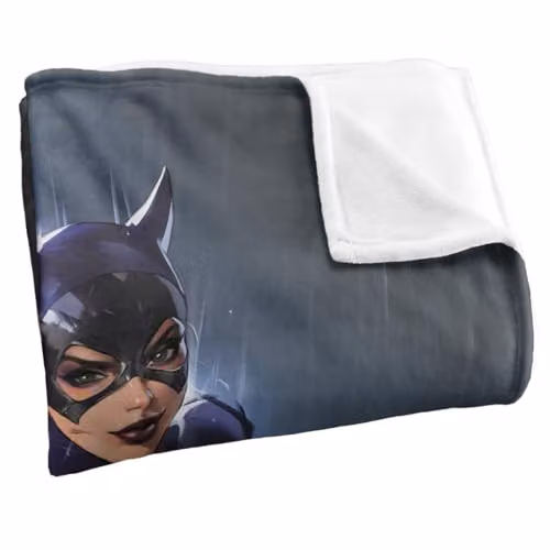 LOGOVISION Batman Catwoman Perch Super Soft Silky Touch Fleece Throw Blanket, Multicolour, W: 91.44 cm x L: 147 cm – 2