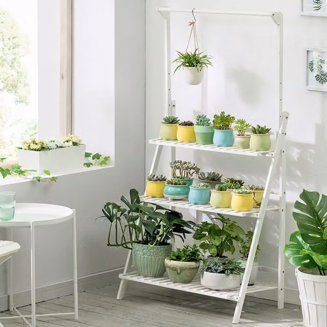 Livingandhome 3-Tier Foldable Corner Ladder Shelf with Hanging Rod in White