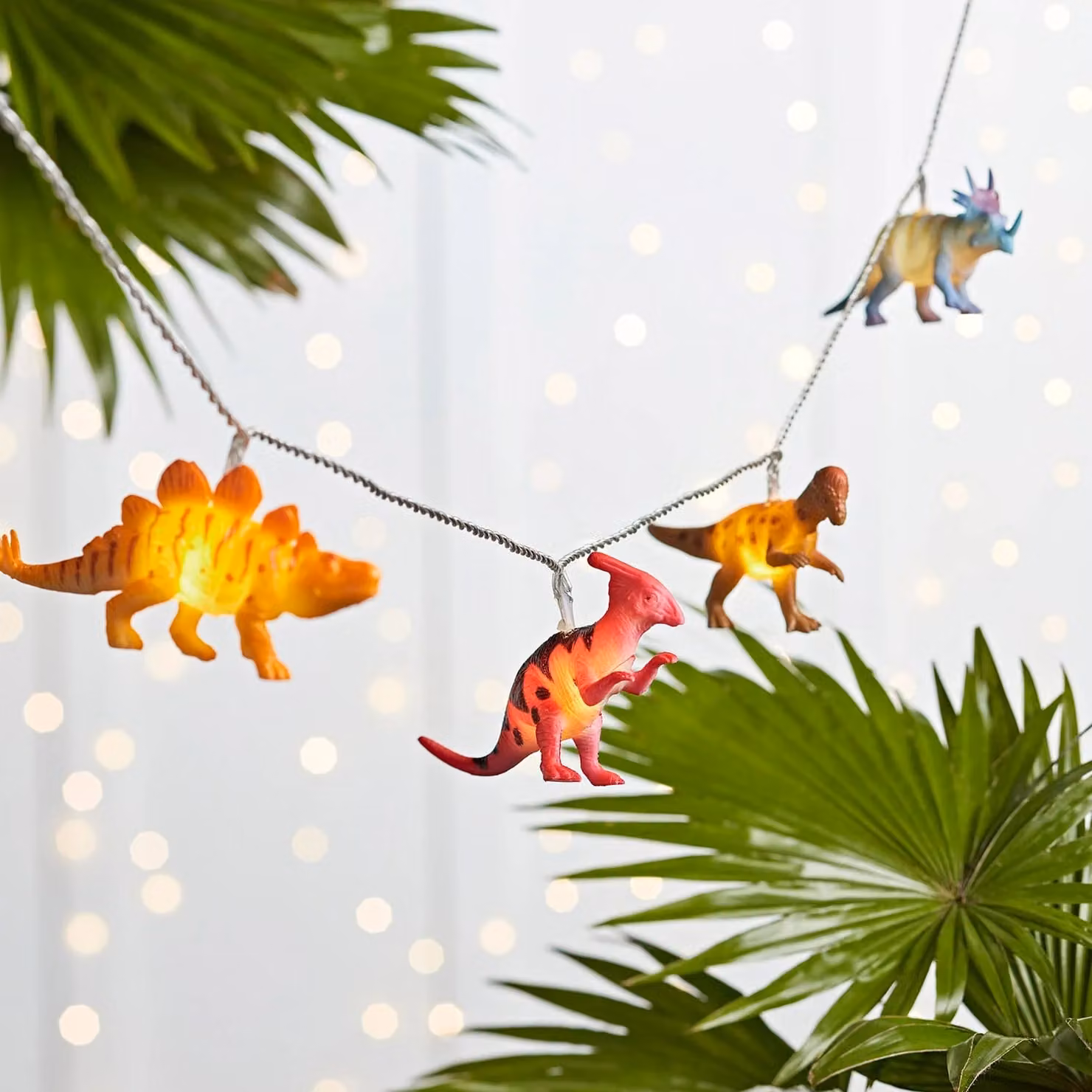 Lights4fun Dinosaur Battery Operated LED Fairy String Lights with Timer, Warm White – 1