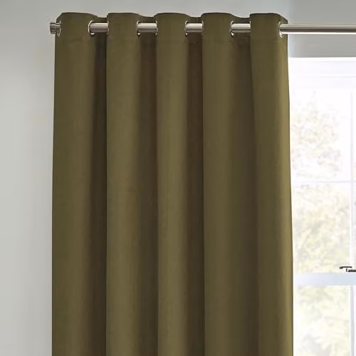 Riva Home Dawn Textured Blackout Eyelet Curtains, Green, Width: 168 cm, Drop: 229 cm – 3