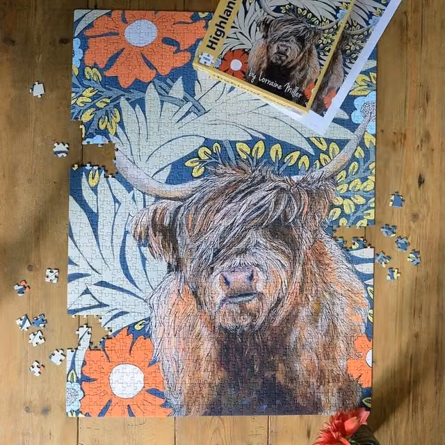 Highland Cow 1000 Piece Jigsaw Puzzle in Yellow and Multicolour