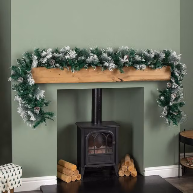 Samuel Alexander 2.7m Snow Flocked Christmas Garland with Pine Cones and Mixed Needles in Green – 6