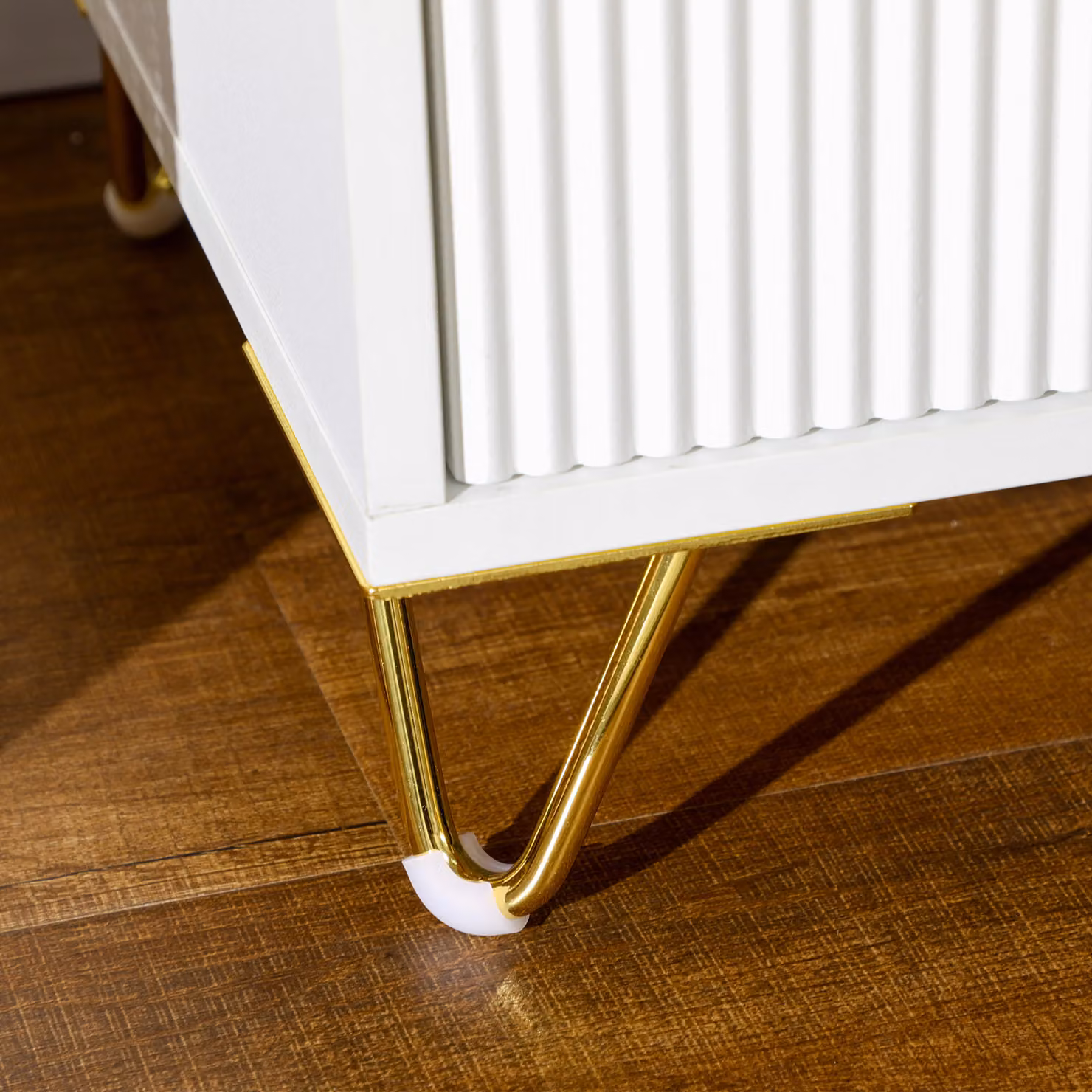 HOMCOM Set of 2 Elegant Two-Drawer Chests in White and Gold-Tone – 3