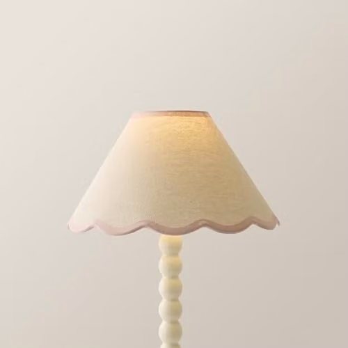 ValueLights Florie Small Tapered Fabric Lamp Shade with Scallop Trim in Pink, Blue or Beige, Width: 27.5 cm