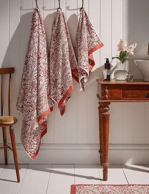 William Morris At Home Pink Mix Floral Pure Cotton Larkspur Towel