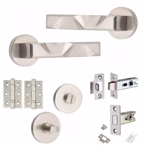Golden Grace Nova Bathroom Door Handle Set with Latch and Hinges in Chrome