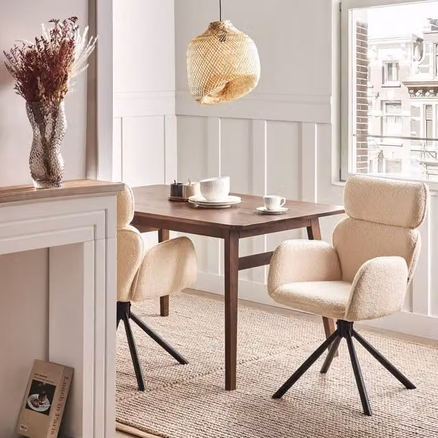 Wyld and Coco Swivel Dining Chair in Beige Bouclé with Metal Base