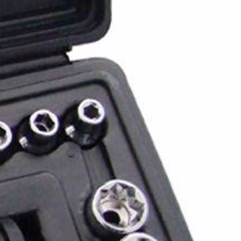 Amtech 16-Piece 1/4 Inch Drive Socket Set in Multicolour – 2