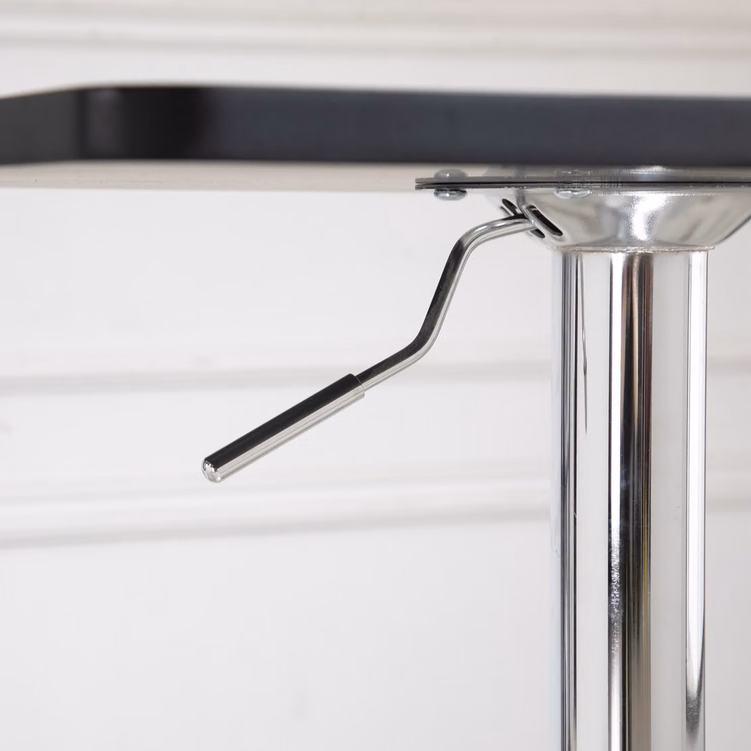 HOMCOM Modern Height Adjustable Counter Bar Table with 360 Degree Swivel Top and Electroplating Metal Base in Black and Silver, W/D/H: 60.0 x 60.0 x 74.0-103.0 cm – 5