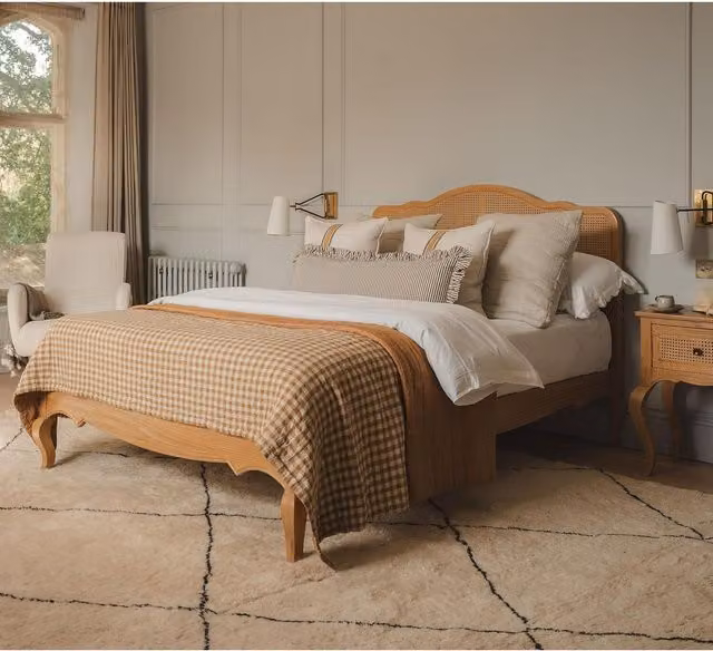 Louise Bed with Cane Rattan Headboard in Aged Oak Brown, King Size, W/D/H: 180 x 200 x 124 cm