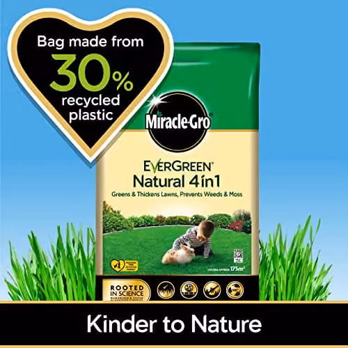 Miracle-Gro Natural 4 in 1 Lawn Feed, Weed and Moss Preventor Granulate for 175 m2 – 4