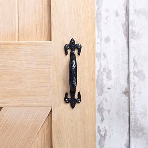 Hammer and Tongs Rustic Fleur De Lis Iron Door Handles, Matt Black, Pack of 4, H: 15 cm – 4
