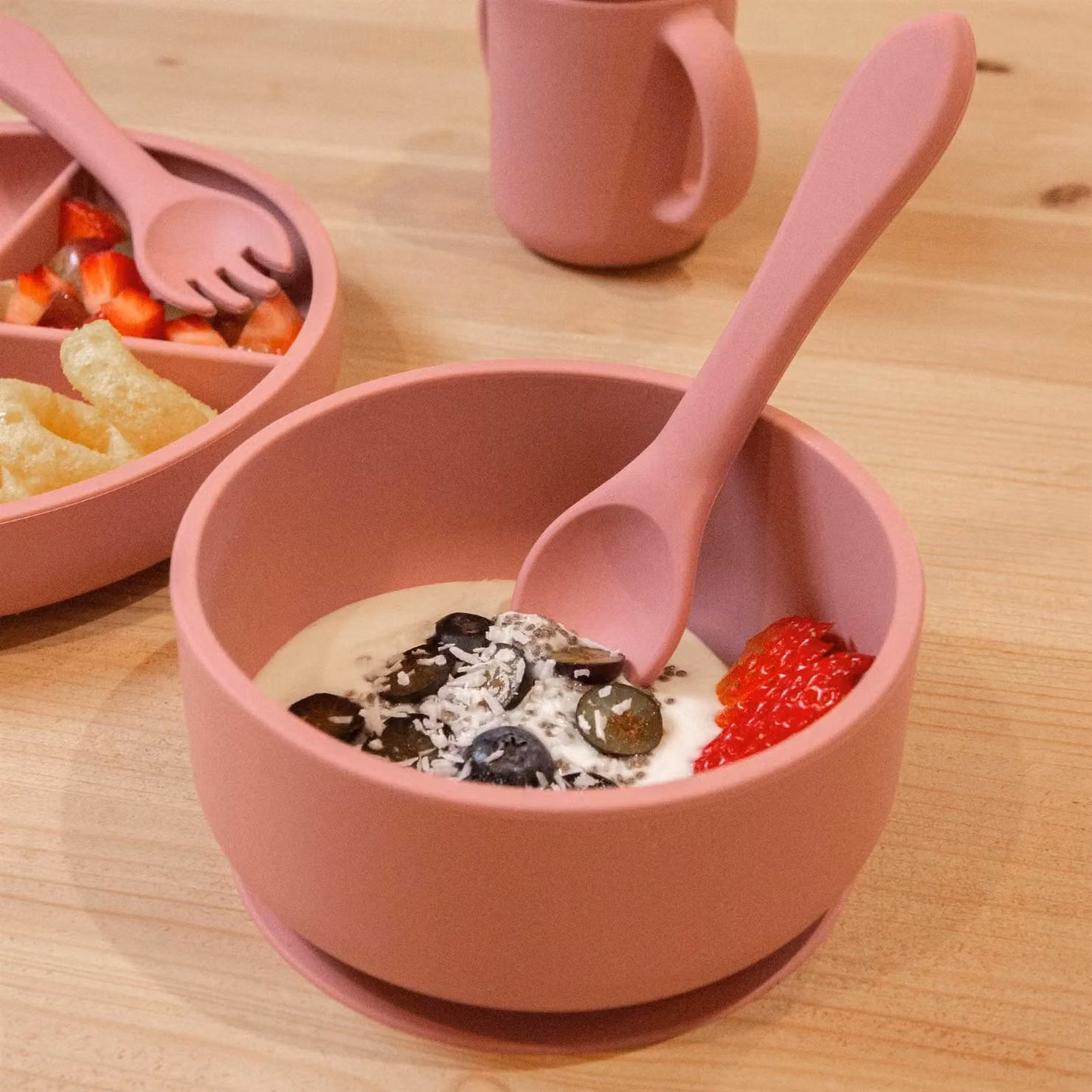 Tiny Dining Silicone Suction Bowl with Lid in Pink, Microwave Safe – 3