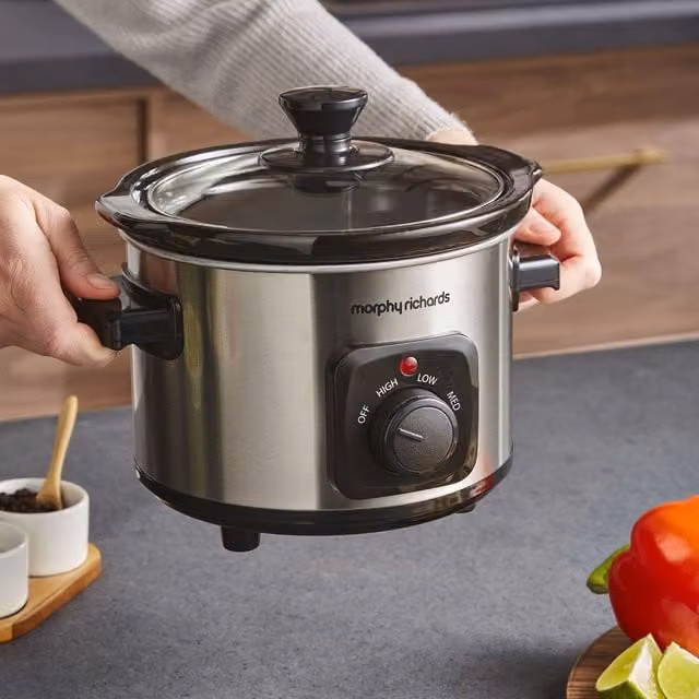 Morphy Richards 1.5L Compact Slow Cooker in Silver with Stainless Steel and Dishwasher Safe Parts