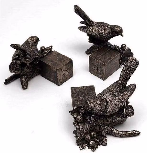 Jardinopia Bronze Robin Plant Pot Feet, Set of 3