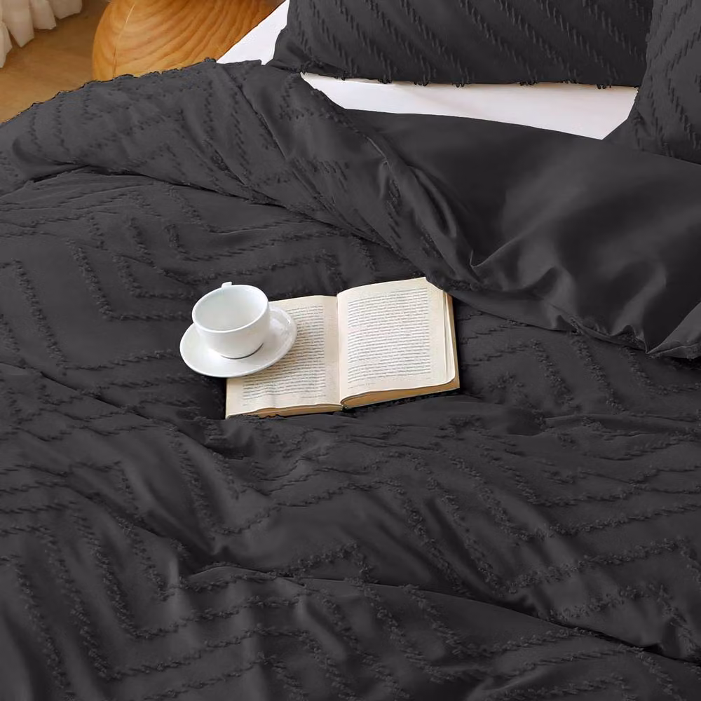 Pamposh Black and White Tufted Reversible Microfibre Duvet Cover and Pillowcase Set, King Size, 180 x 200 cm – 3