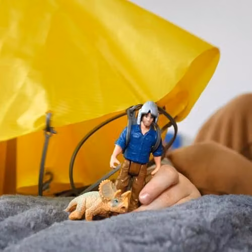 Schleich Parachute Rescue Dinosaurs Toy Playset in Yellow – 2
