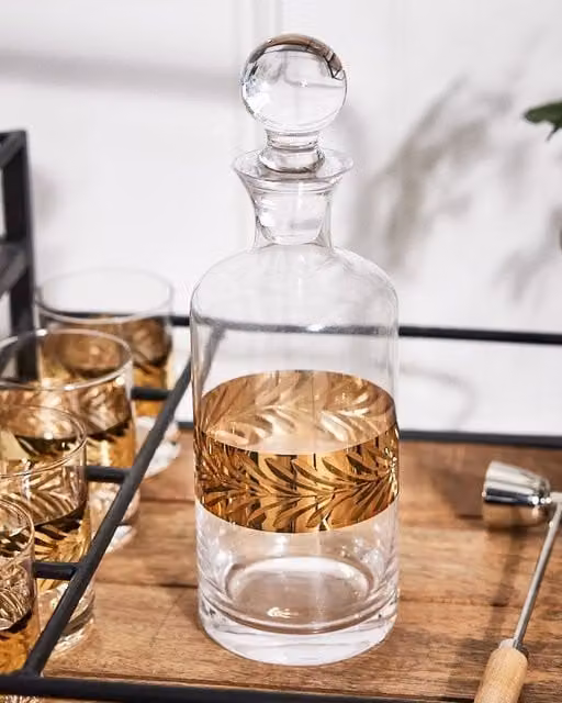 Dibor Gold Band Embossed Glass Whisky Decanter with Stopper, 1.5 l, Clear – 1