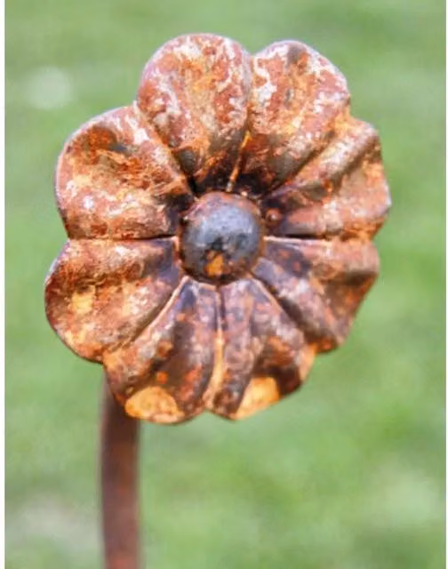 Poppyforge Pack of 3 Steel Flower Pin Plant Supports in Brown, H120 cm