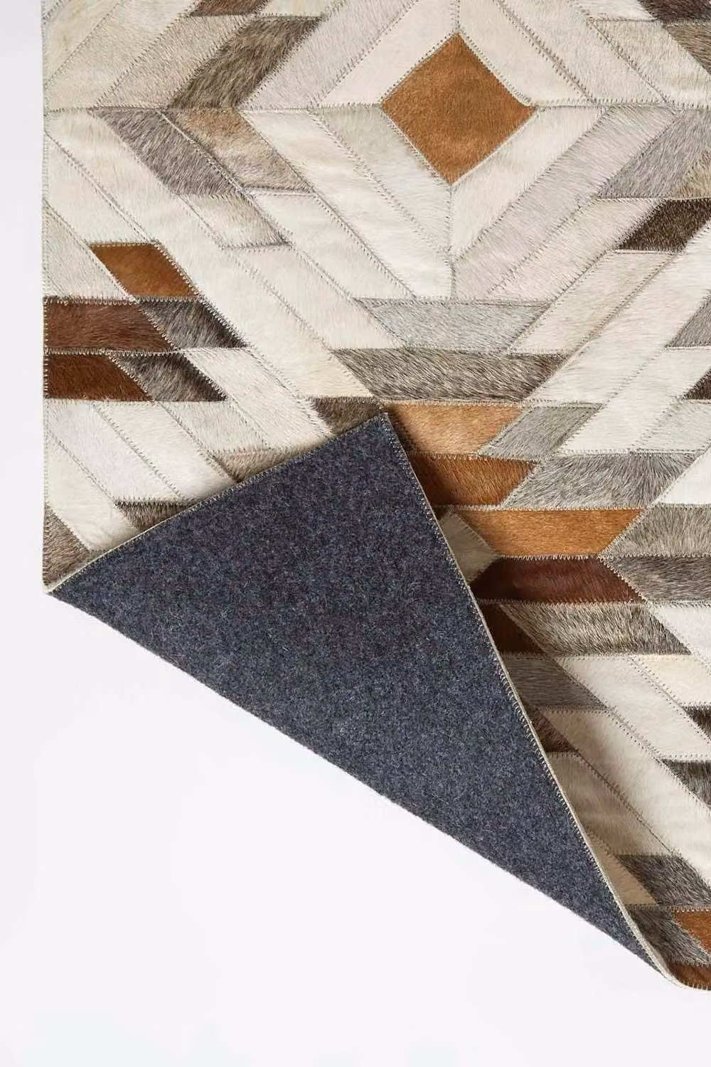 Homescapes Geometric Woven Leather and Wool Rug in Brown and Beige, W: 90 cm, L: 150 cm – 4