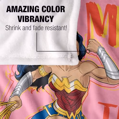 LOGOVISION Wonder Woman Mother's Day Moms Are The Real Superheroes Soft Fleece Throw Blanket, Multicolour, W: 152 cm, D: 127 cm – 2