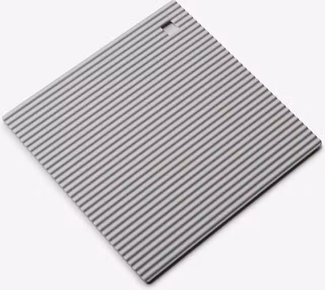 Zeal Silicone Square Non-Slip Hot Mat Trivet in Grey, W/D: 18 x 18 cm