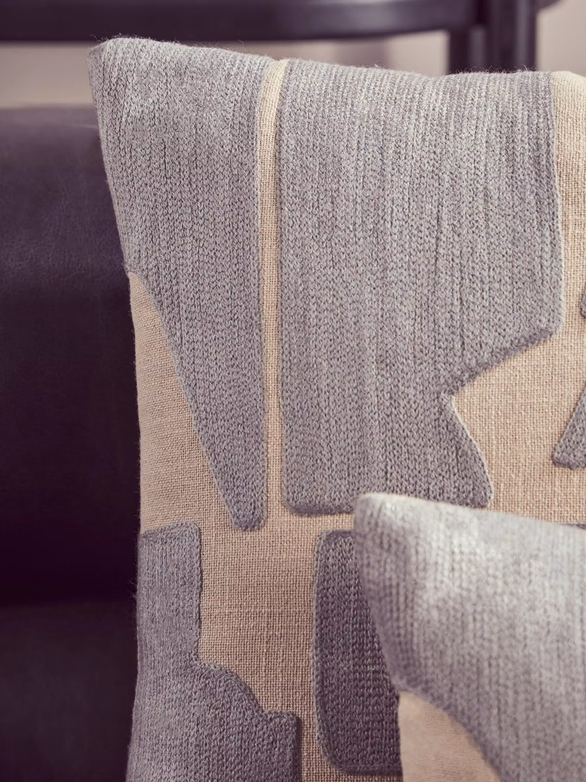 Orsina Bosie Ozella Grey Graphic Square Cotton Cushion – 3