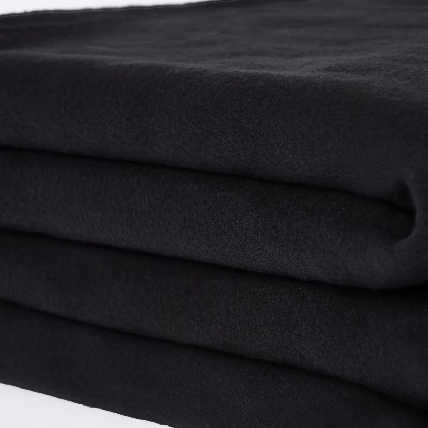 OHS Wholesale 10 Pack Plain Black Fleece Sofa Throw Blankets, W: 120 cm x D: 150 cm – 3