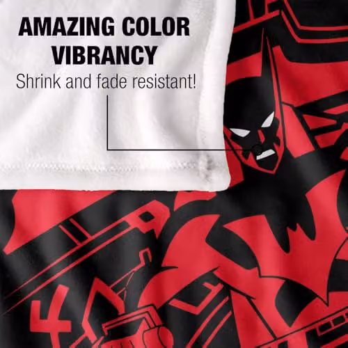 LOGOVISION Batman Beyond At The Controls Super Soft Silky Touch Fleece Throw Blanket, Multicolour, W: 152 cm, D: 127 cm – 3