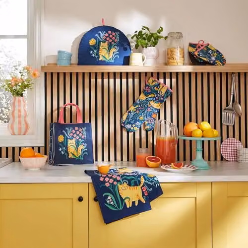 Ulster Weavers Marmalade Meadow Thermal Tea Cosy in Blue – 3
