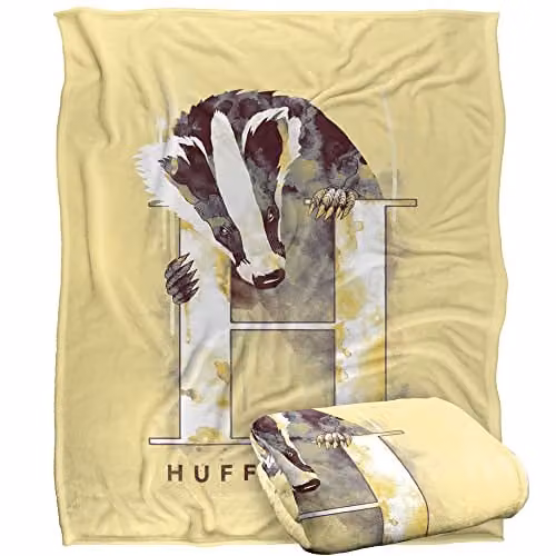 Warner Brothers Harry Potter Hufflepuff White and Yellow Microfibre Fleece Throw Blanket W/D/H: 152 x 127 cm