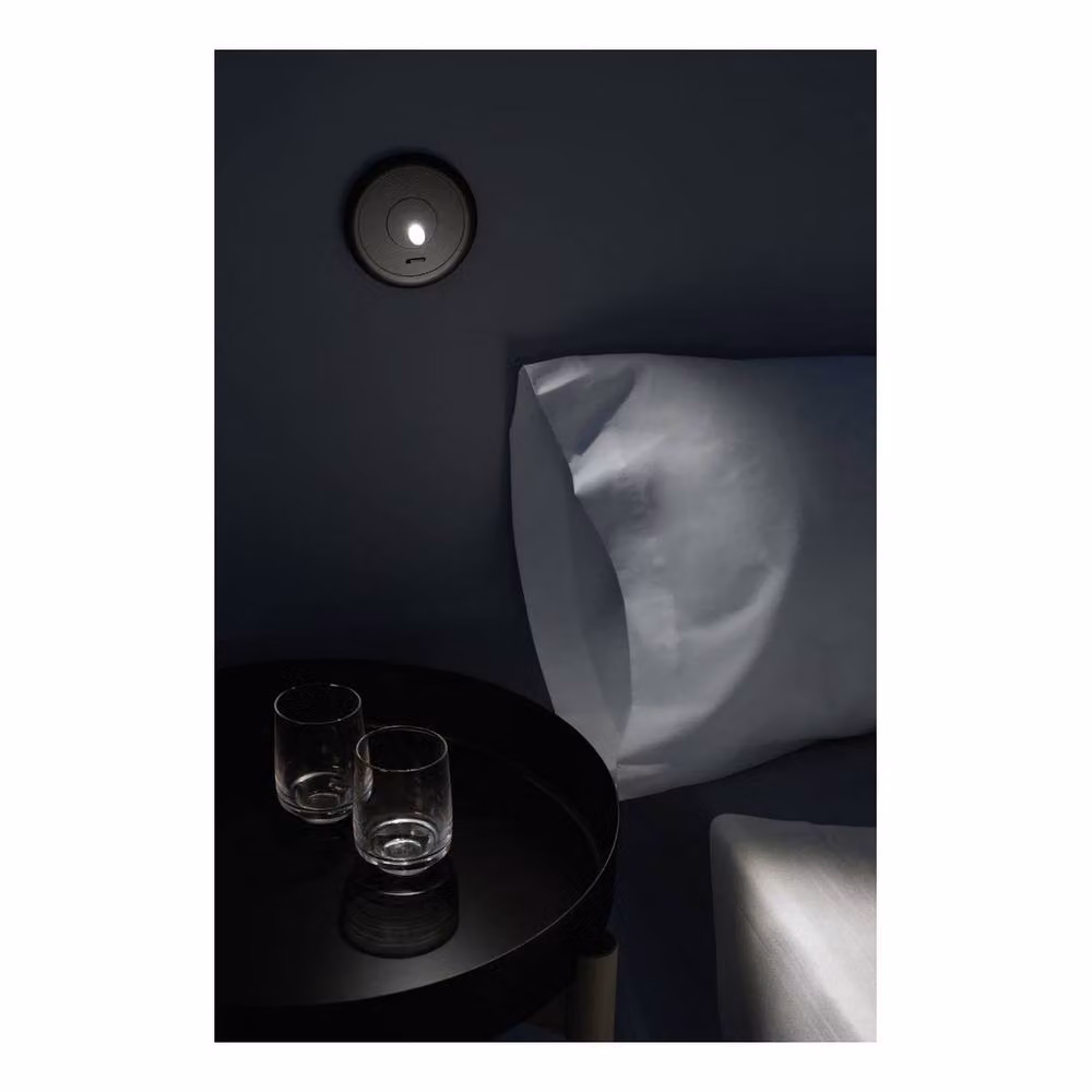 Netlighting Radar LED Flush Wall Light in Matt Black, 380lm, 3000K Warm White – 3