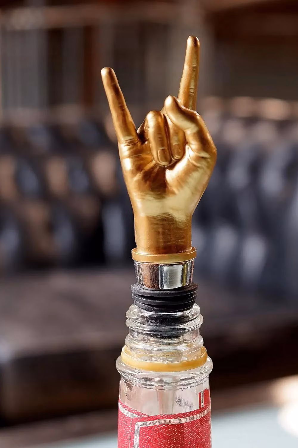 Suck UK Luckies of London Rock On Airtight Silicone and Stainless Steel Bottle Stopper in Gold and Multicolour – 2