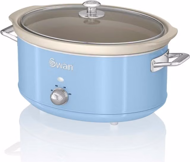 Swan Retro 6.5L Slow Cooker in Blue
