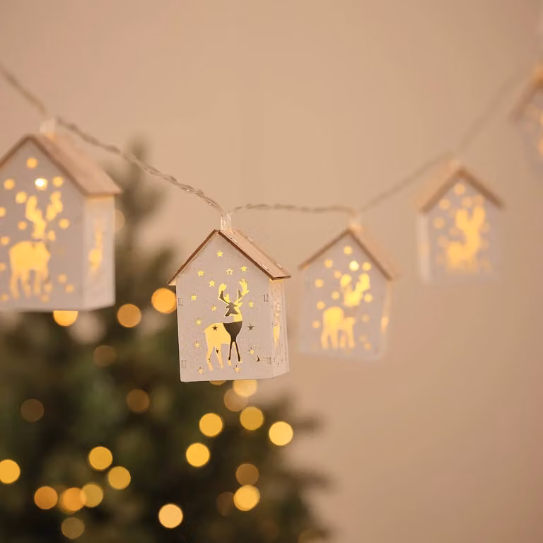 10 Wooden Reindeer Hut LED Fairy Lights with Warm White Lights and Timer