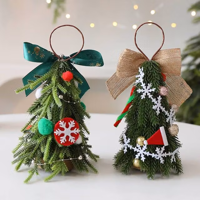 Leaper Mini Tabletop Christmas Tree Ornament in Green and Multicolour – 1