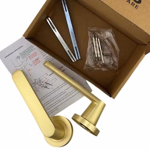 AXS Hardware Harlem Door Handle Pair in Satin Brass with Rose and Door Pack – 2