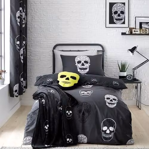 Catherine Lansfield Skulls Reversible Halloween Duvet Cover and Pillowcase Set, Grey and Black, Duvet Cover: 135 x 200 cm, Pillowcase: 50 x 75 cm