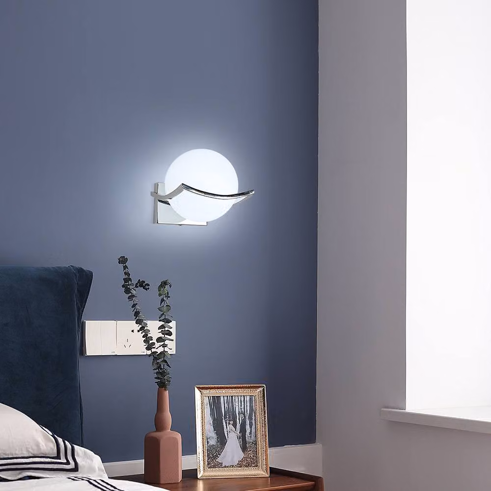 Goeco LED Glass Sphere Wall Lamp in Silver – 6