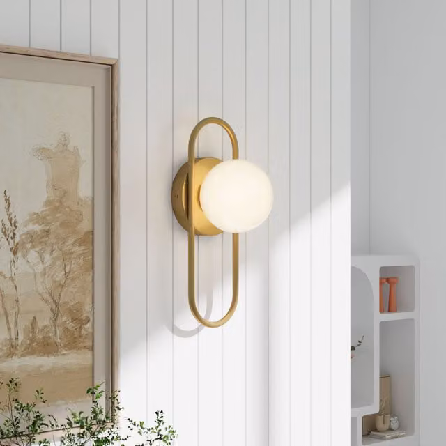 Living Star Modern Sphere Wall Light in Gold and White